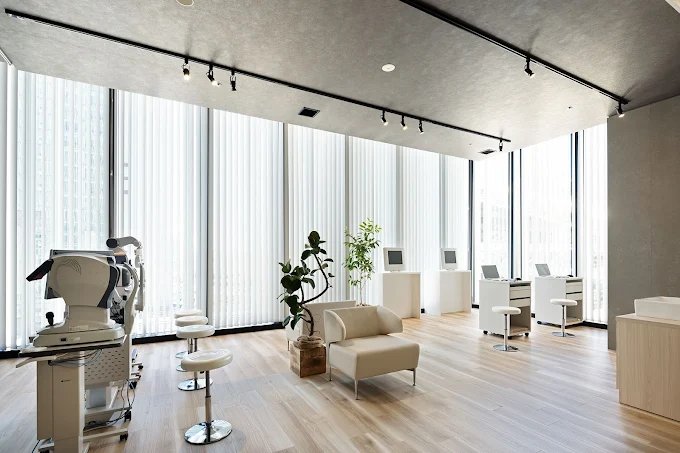 ICLクリニックKITTE大阪 写真